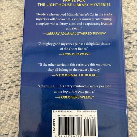 Book Bundle - Picture 11 of 13